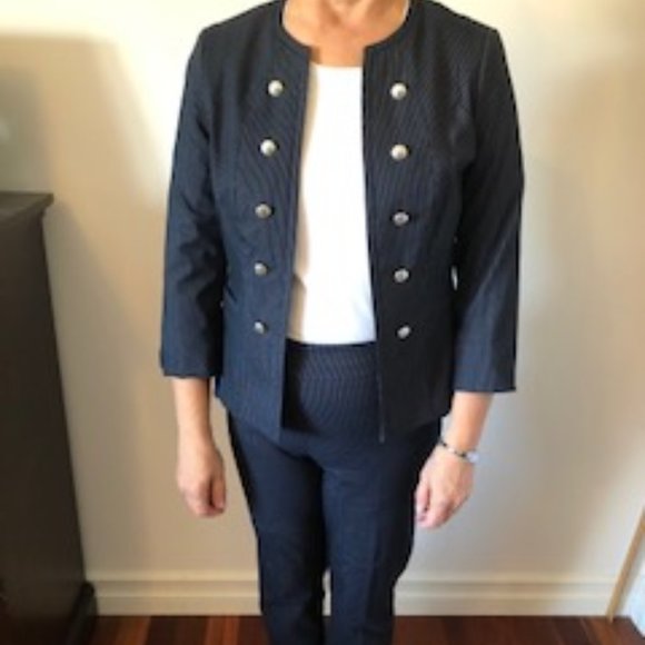 3 Piece Suit - Picture 6 of 7